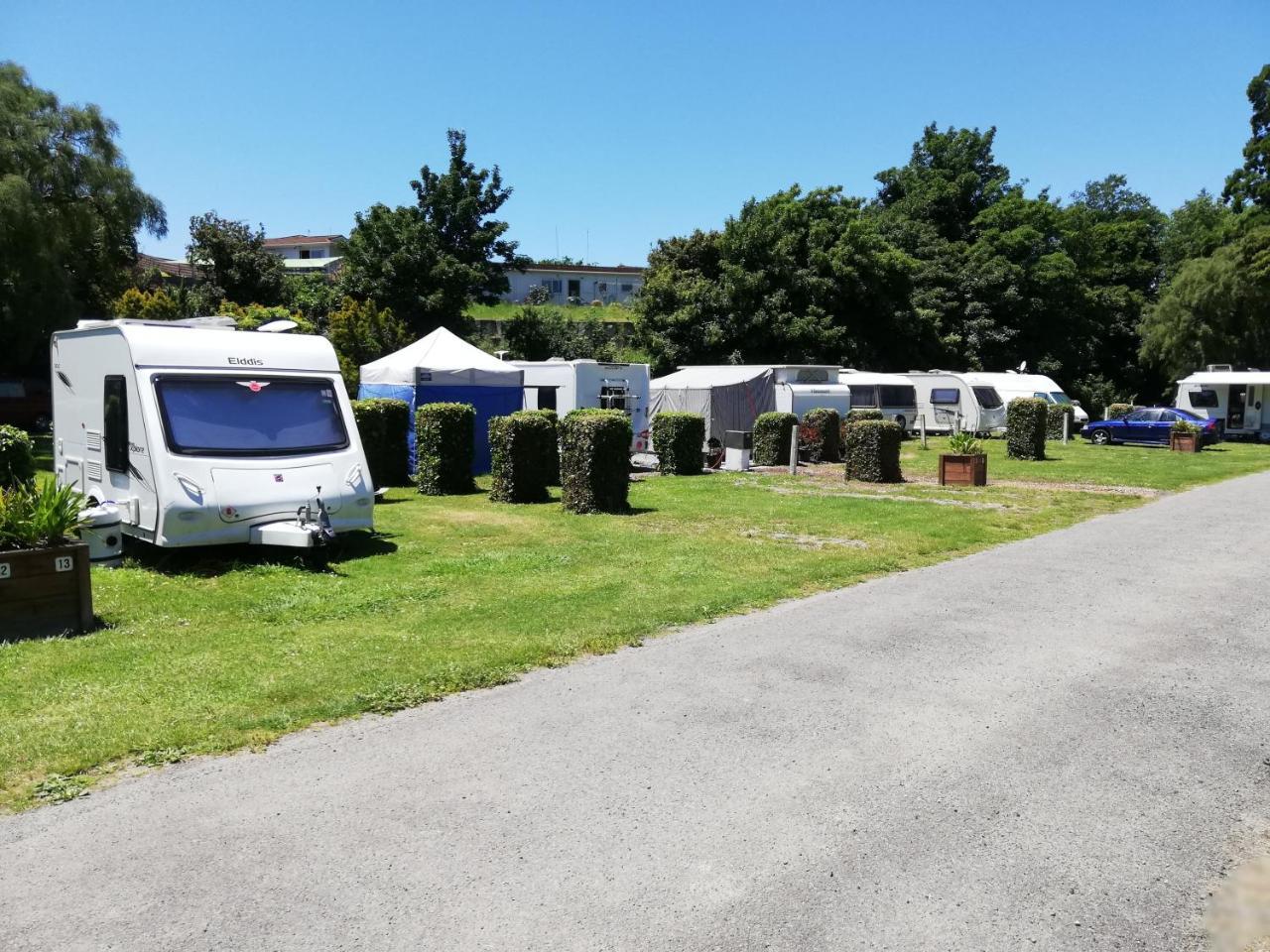 Mawley Holiday Park Masterton Exterior photo